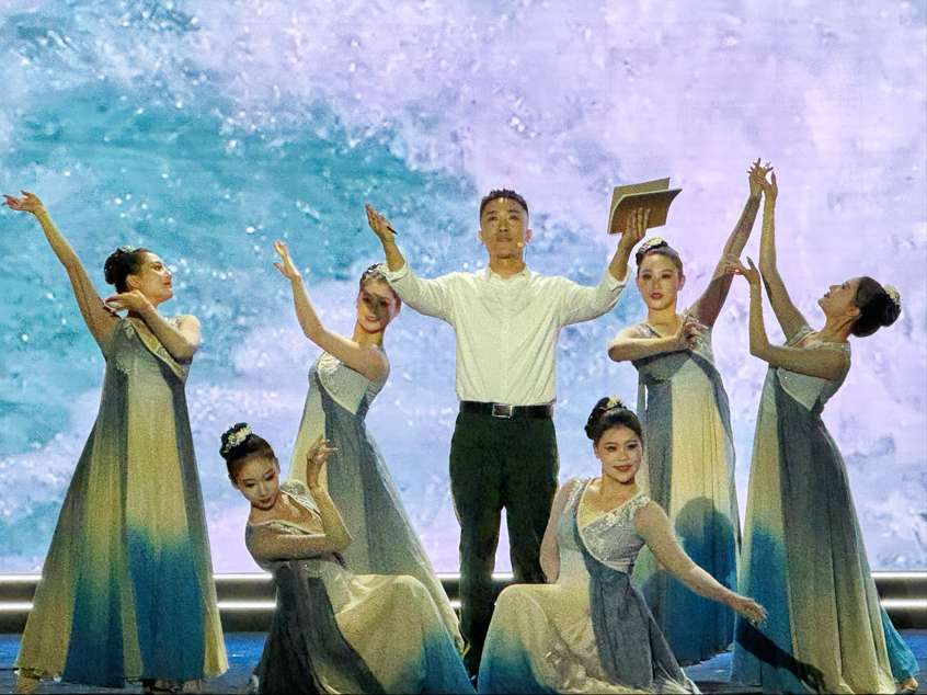 以青春筆墨，書寫長江新故事——“湖北文學之夜”活力綻放